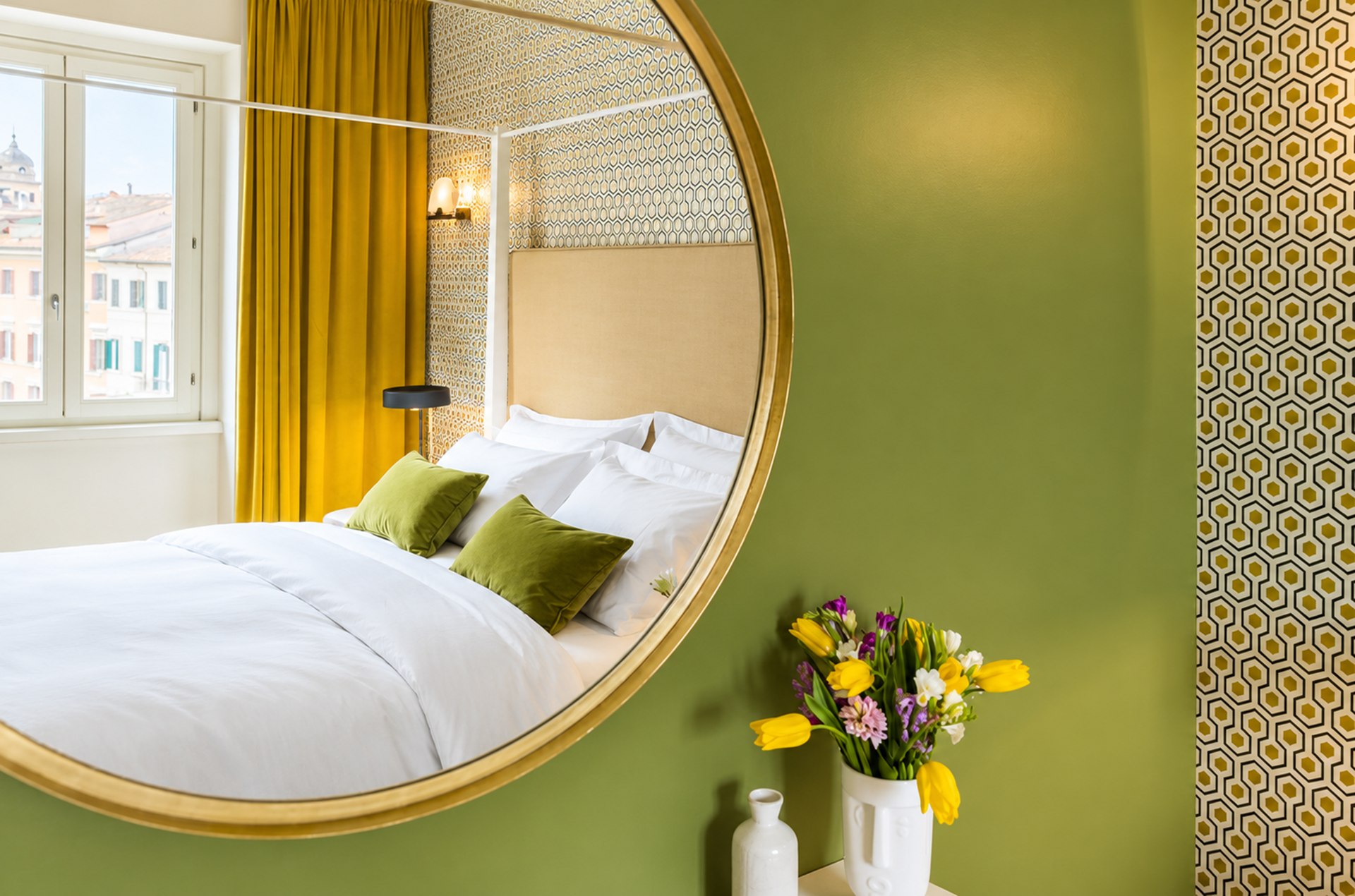 Suite Deluxe · dettagli e riflessi