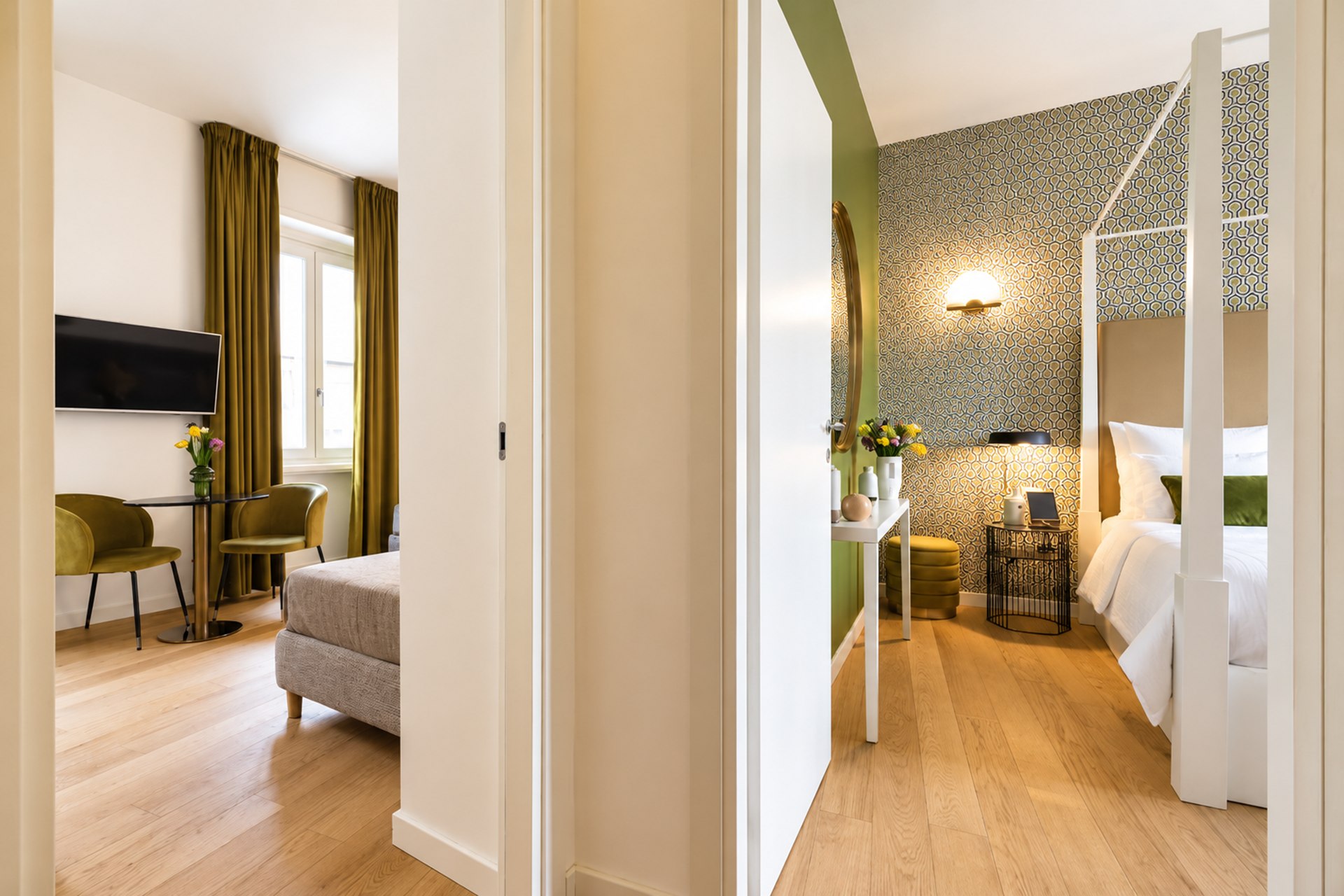 Deluxe Suite · separate spaces