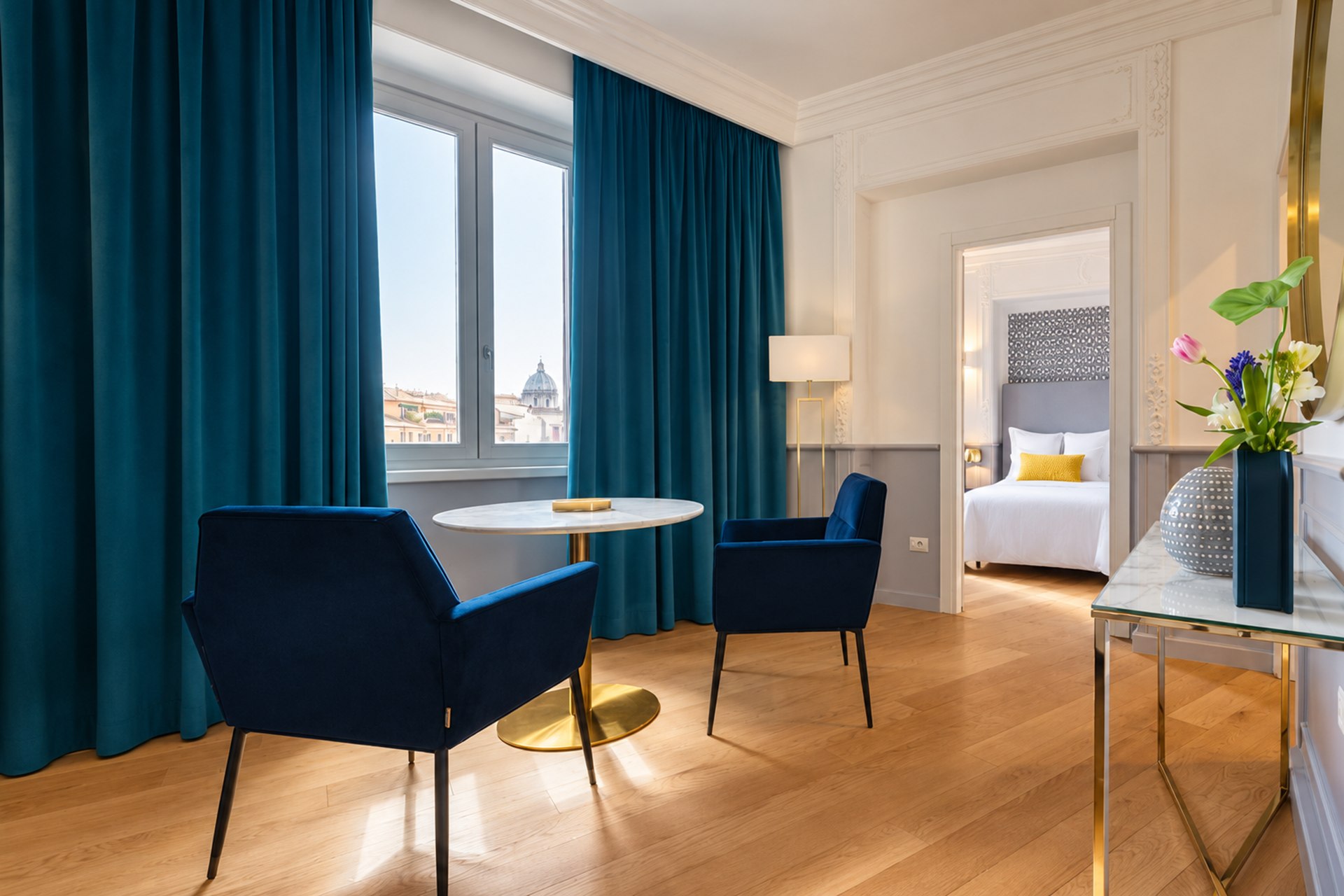 Executive Suite · sitting room