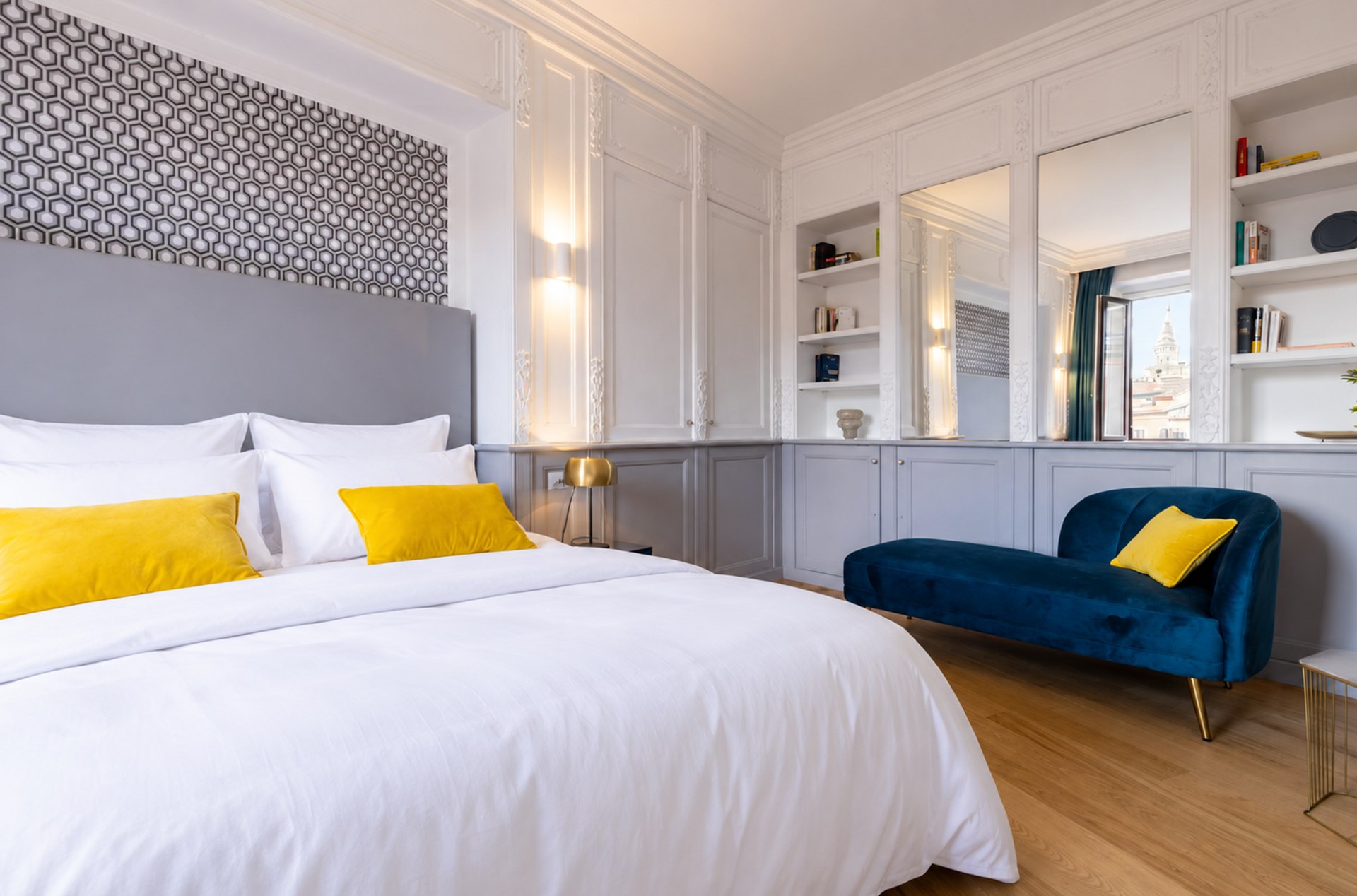 Executive Suite · bedroom